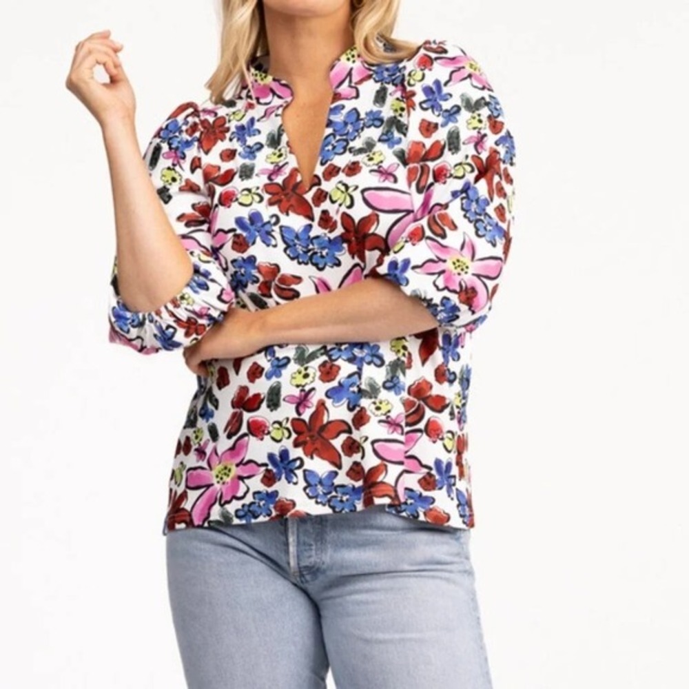Smith & Quinn Eliza‎ Top Size S Abstract Garden Floral Wrinkle Resistant Stretch